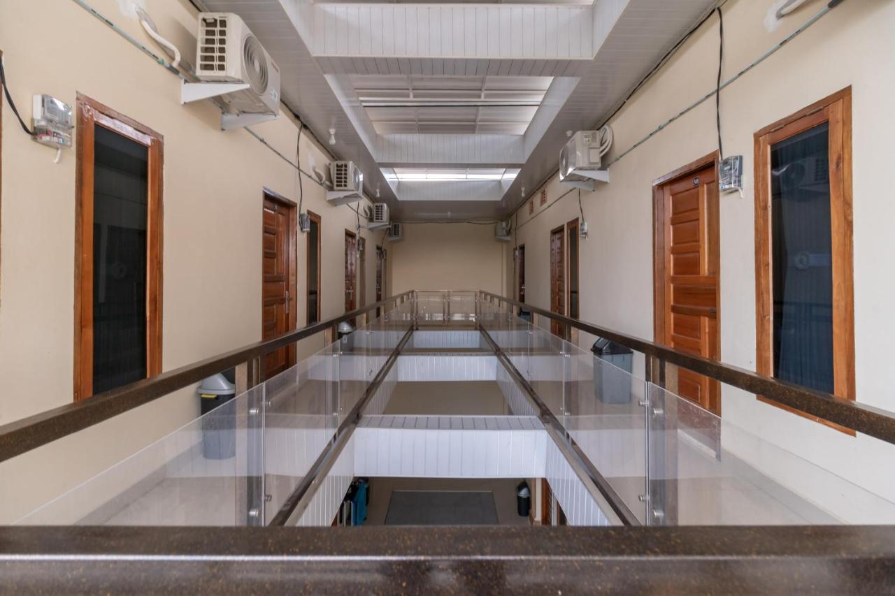 Urbanview Hotel Salsabilah Palembang Bagian luar foto
