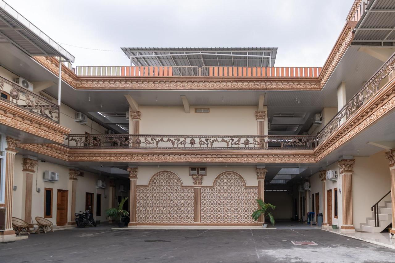 Urbanview Hotel Salsabilah Palembang Bagian luar foto