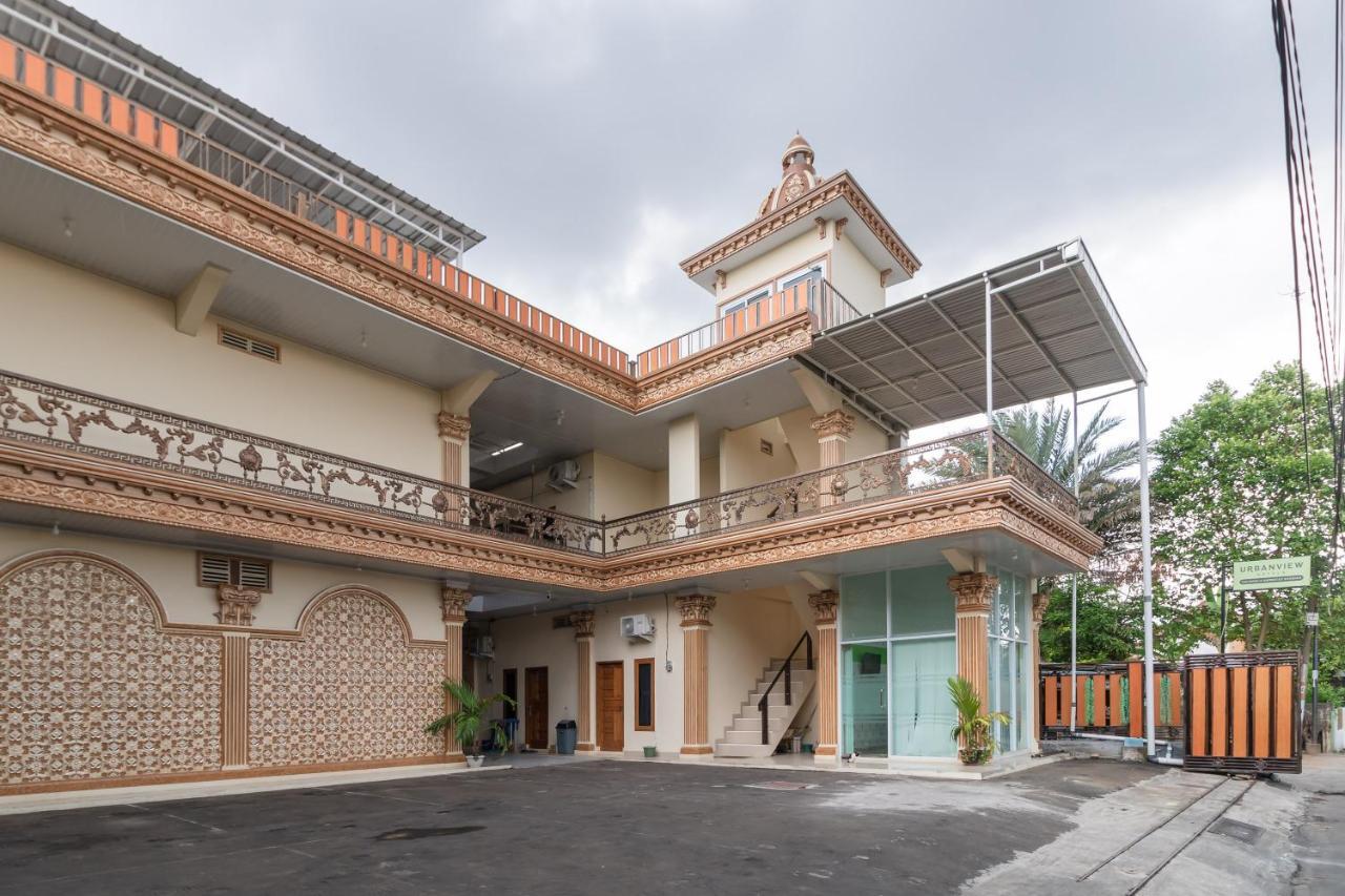 Urbanview Hotel Salsabilah Palembang Bagian luar foto